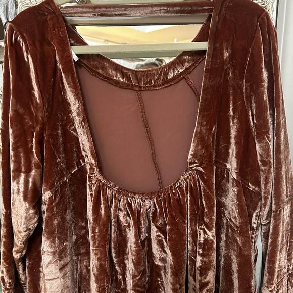 Free People Back To Business Velvet Top XL - Picture 15 of 16
